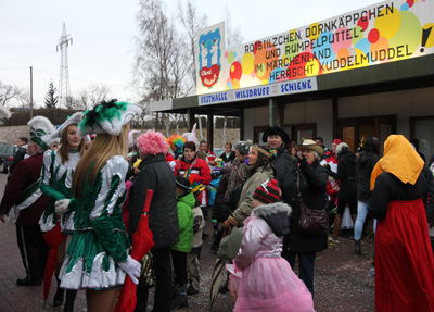 Fasching 2012 - vor dem Umzug